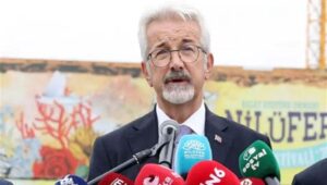 gozaltindaki eski nilufer belediye baskani turgay erdem adliyeye sevk edildi OFpHxVVu.jpg